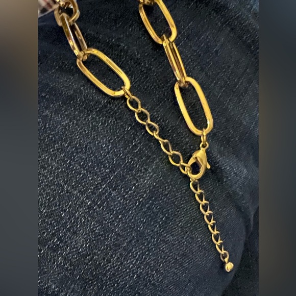 Louis Vuitton Lock and Key on chain, used - Picture 5 of 9